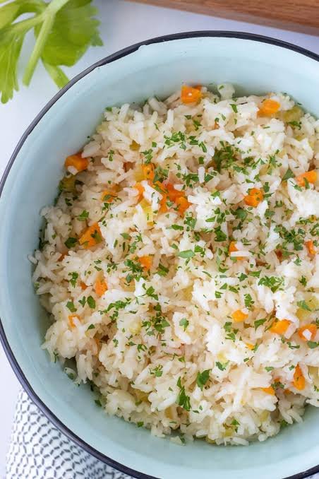 VEGETABLE AND WHITE RICE